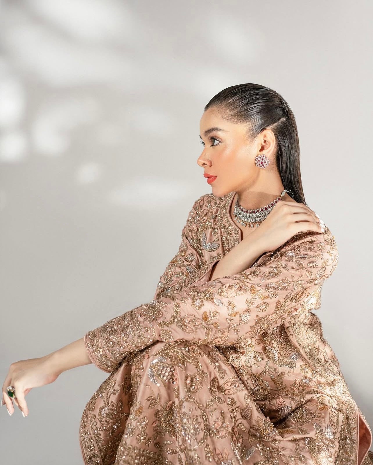 Honey Waqar INARA Style — Mairaz Formal Ensemble