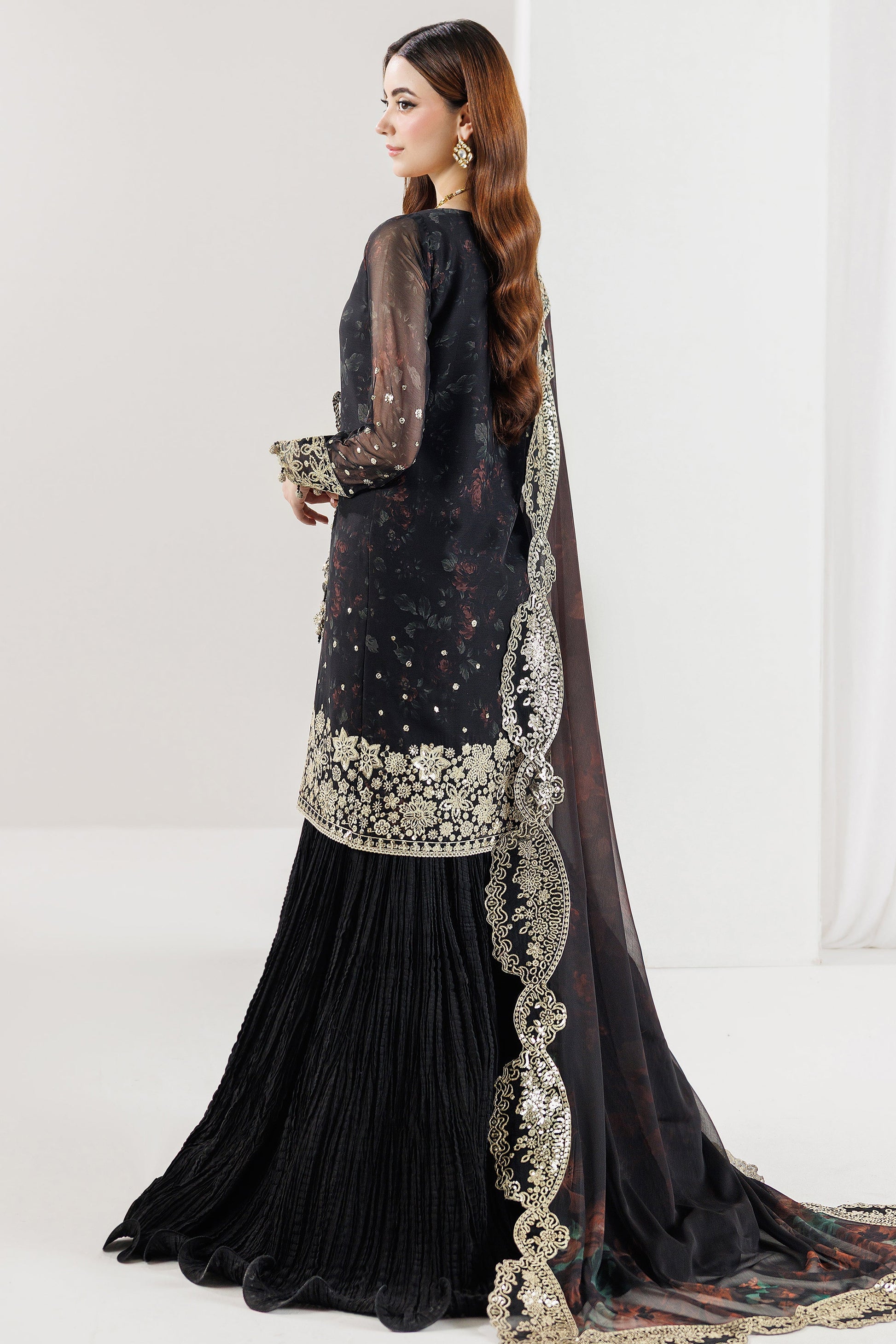 Farasha Raven Noir Style — Mairaz Three-Piece Suit