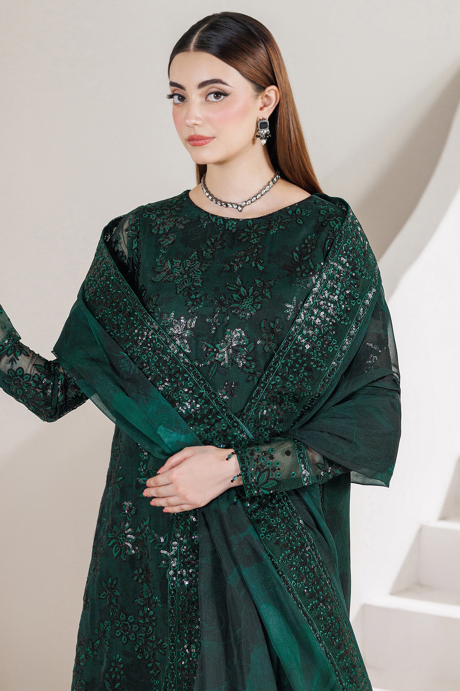 Farasha Jade Majesty Style — Mairaz Three-Piece Suit