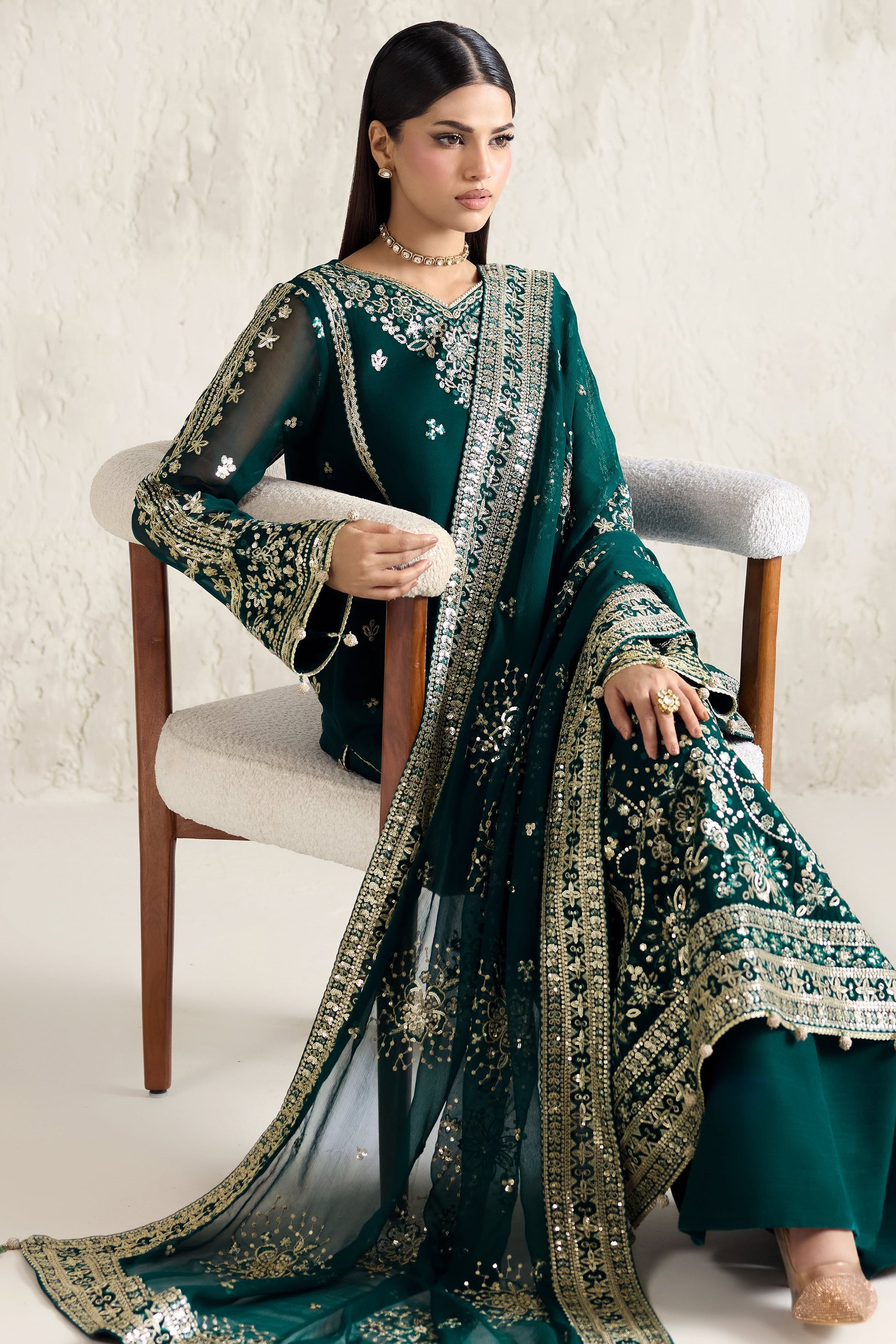 Farasha Gold Radiance Style — Mairaz Three-Piece Suit