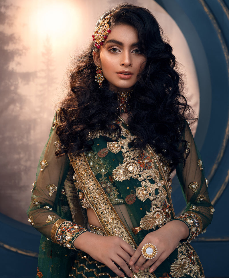 Akbar Aslam Cygnus U-1404 Style — Mairaz Lehenga
