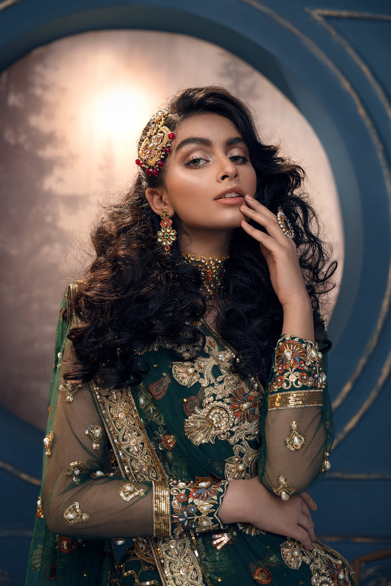 Akbar Aslam Cygnus U-1404 Style — Mairaz Lehenga
