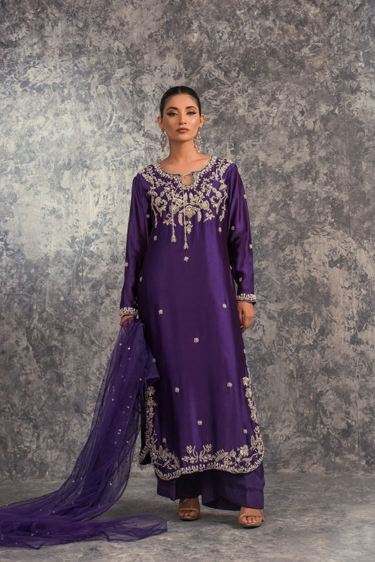 Sehrish Nadeem – Amira Style — Mairaz reproduction, product view 1 of 3