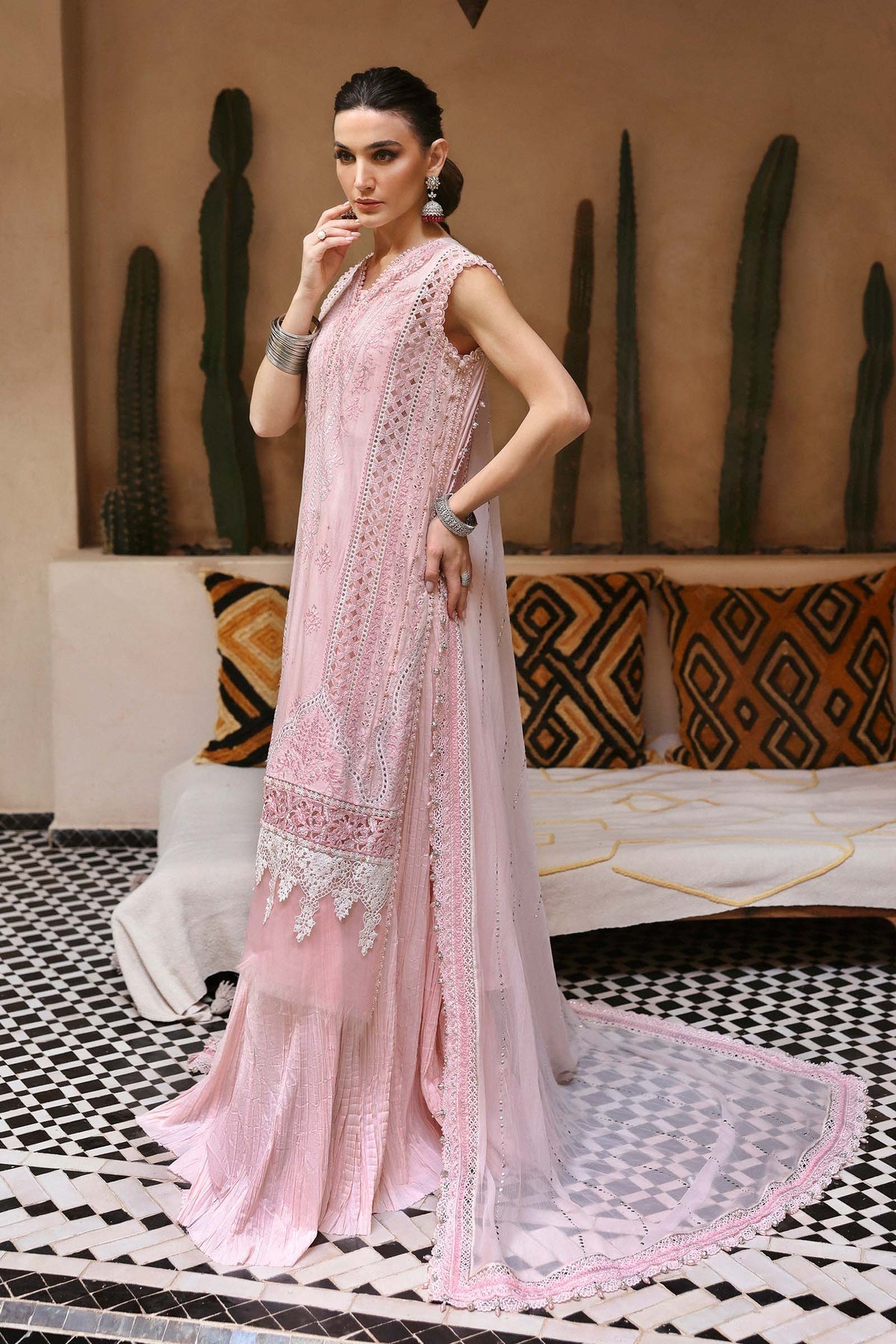 Maria B D-2511-A Style — Mairaz Powder Pink Lawn Suit