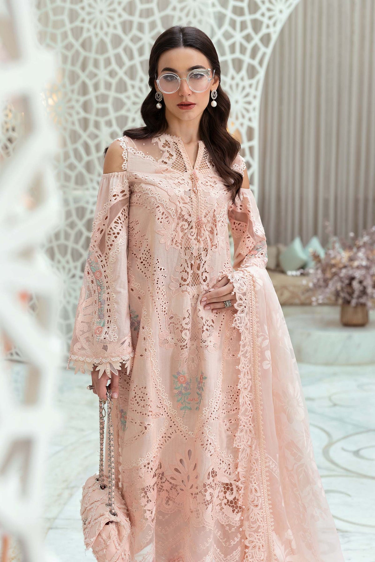 Maria B – D-2513-A Style