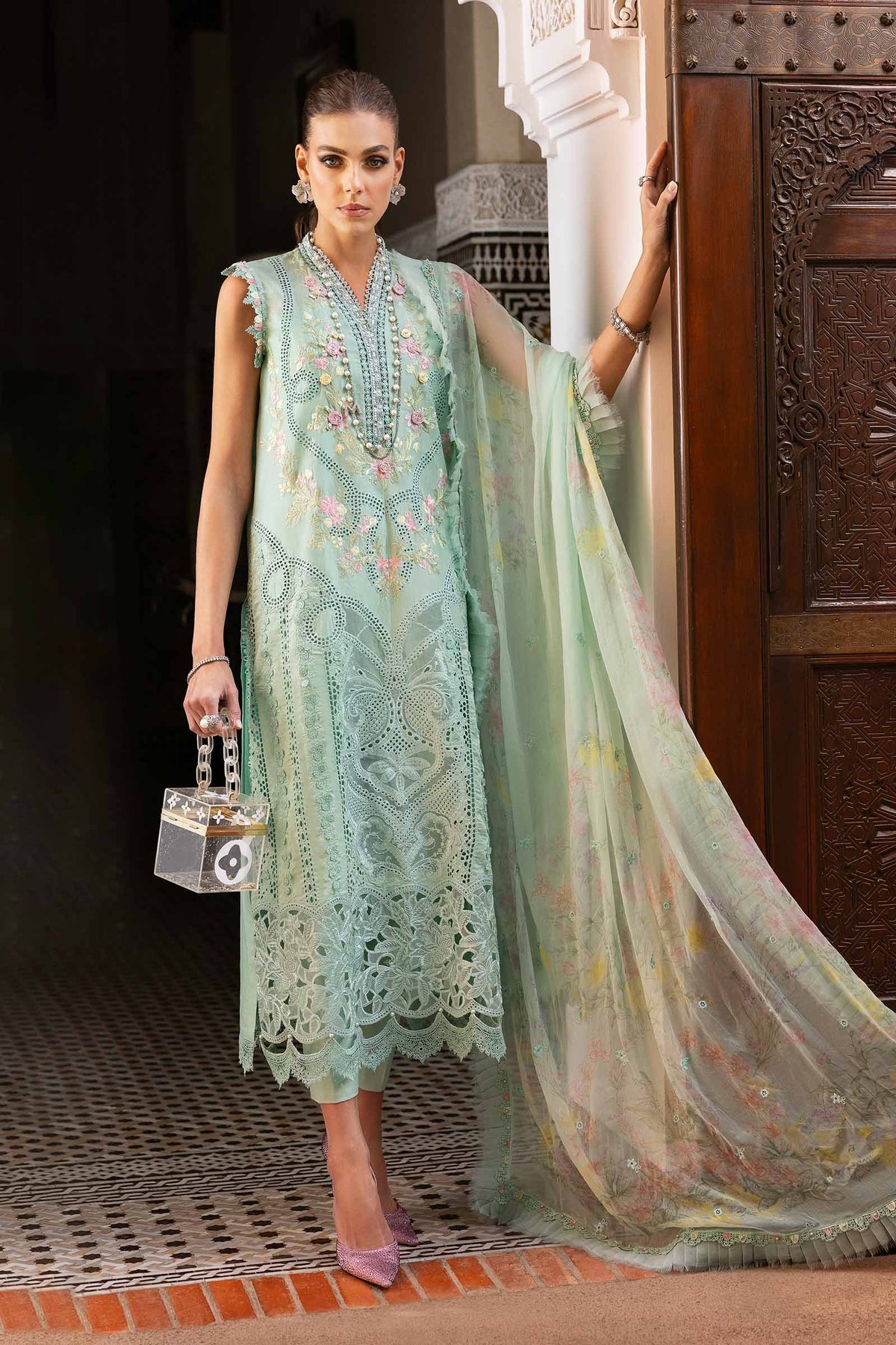 Maria B – D-2514-A Style