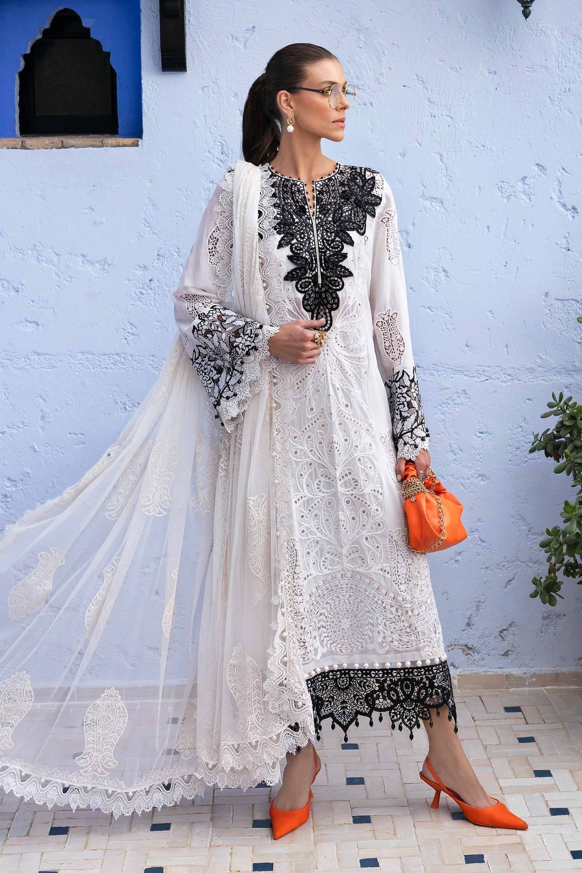 Maria B – D-2505-A Style