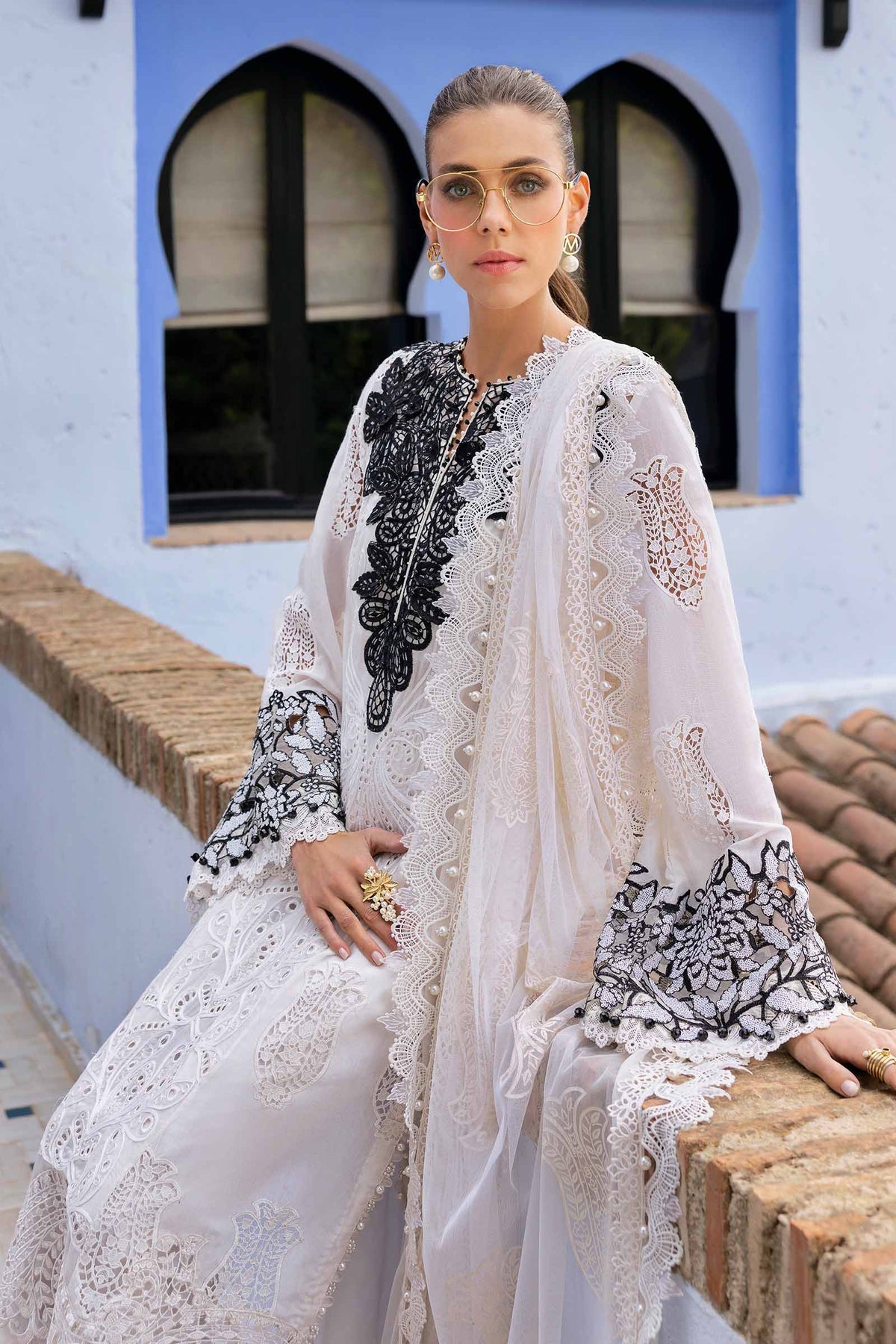 Maria B – D-2505-A Style