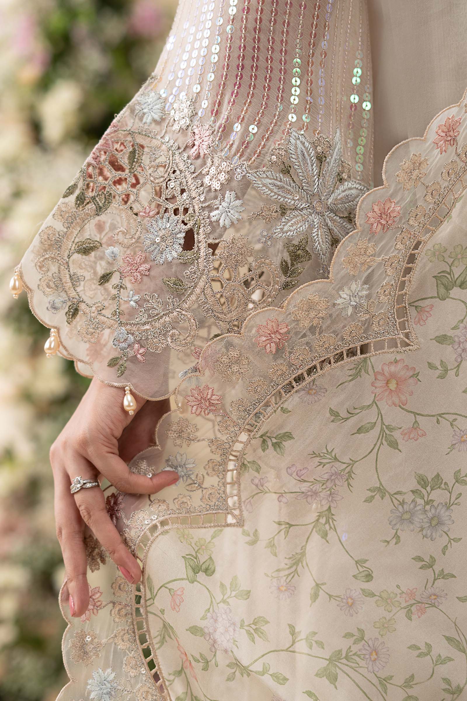 Maria B MCS-26-107 Style — Mairaz Ivory Beige Three-Piece Suit