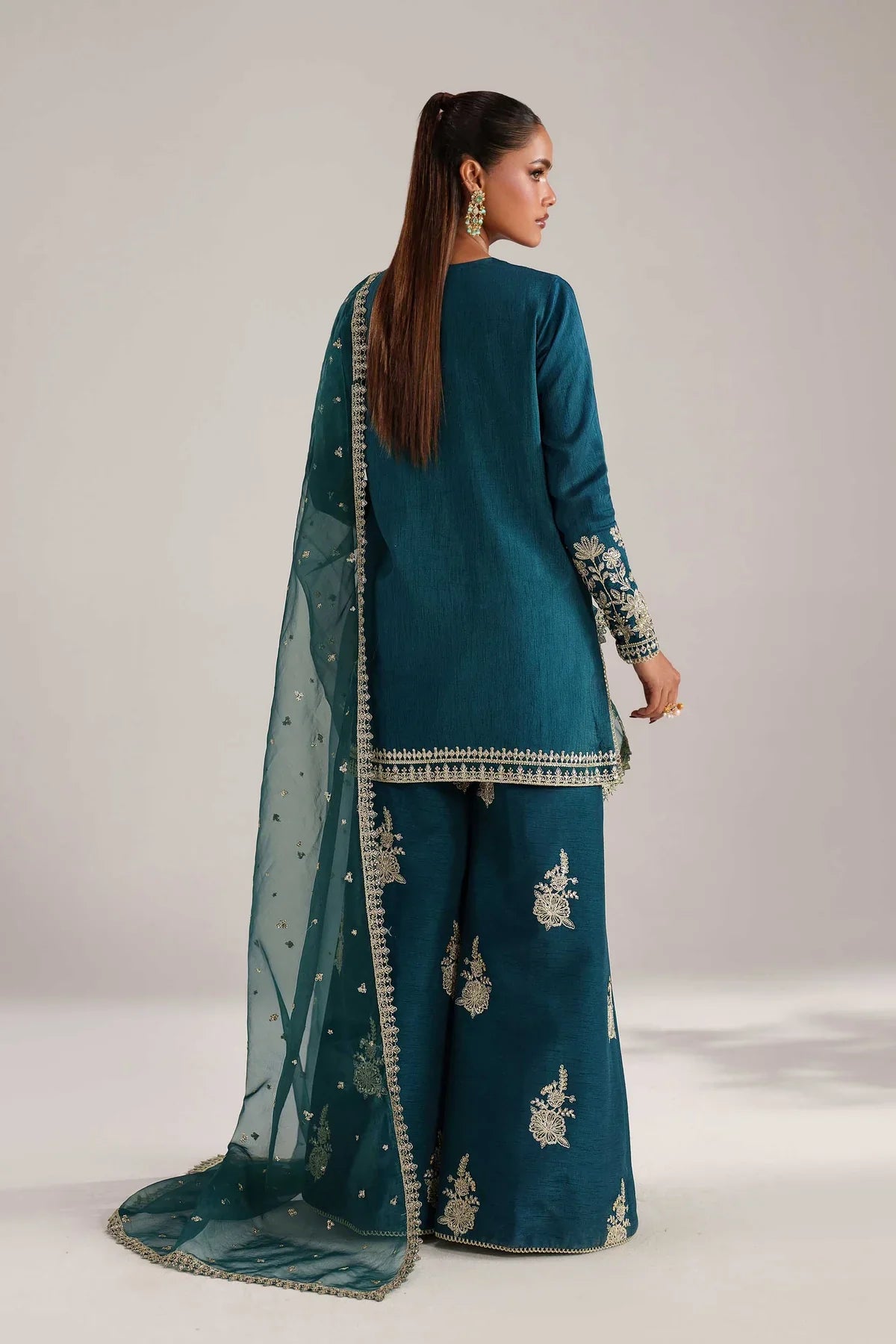 Akbar Aslam Naranj Style — Mairaz Formal Ensemble