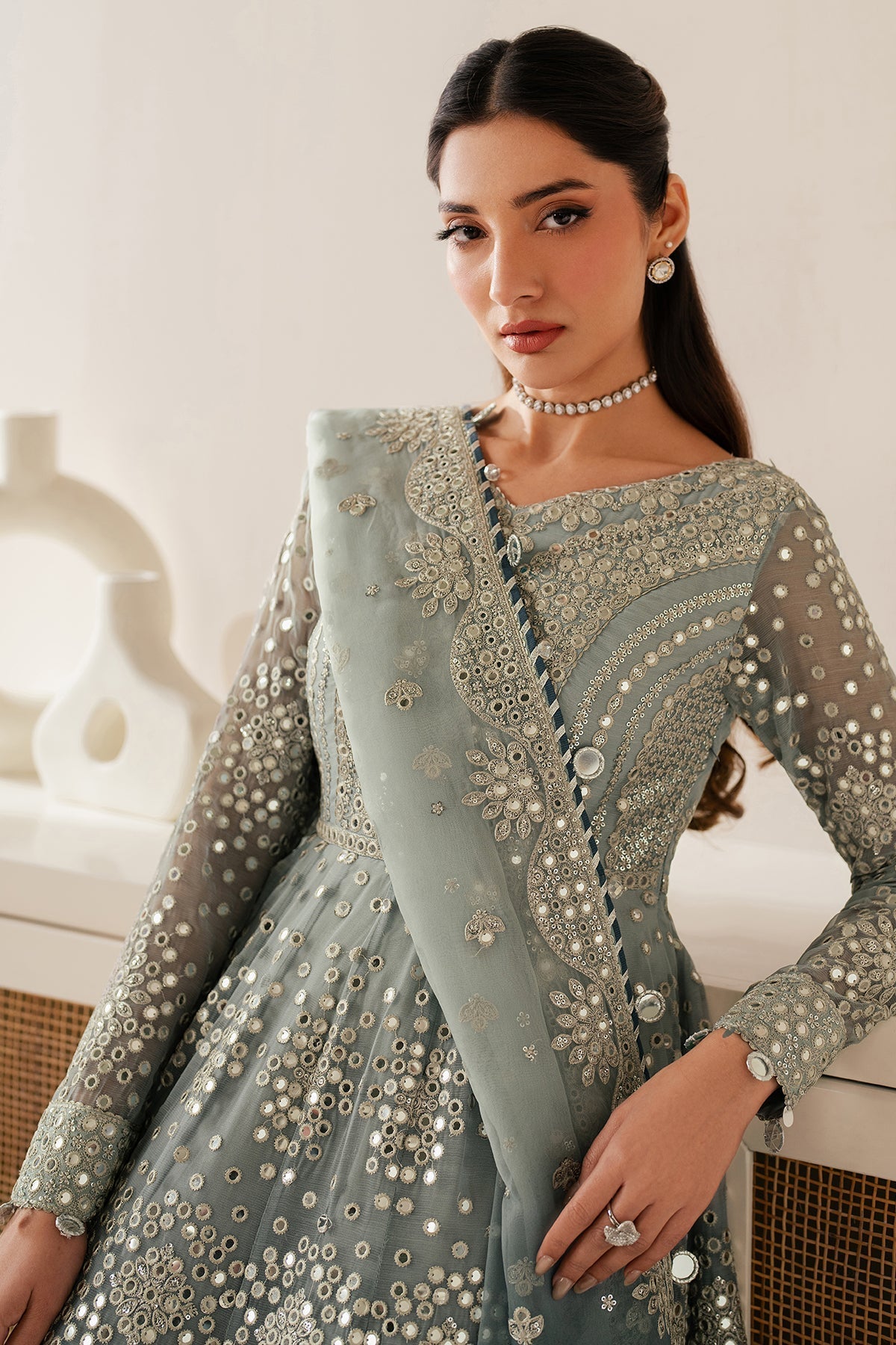 Jazmin UC-3116 Style — Mairaz Three-Piece Suit