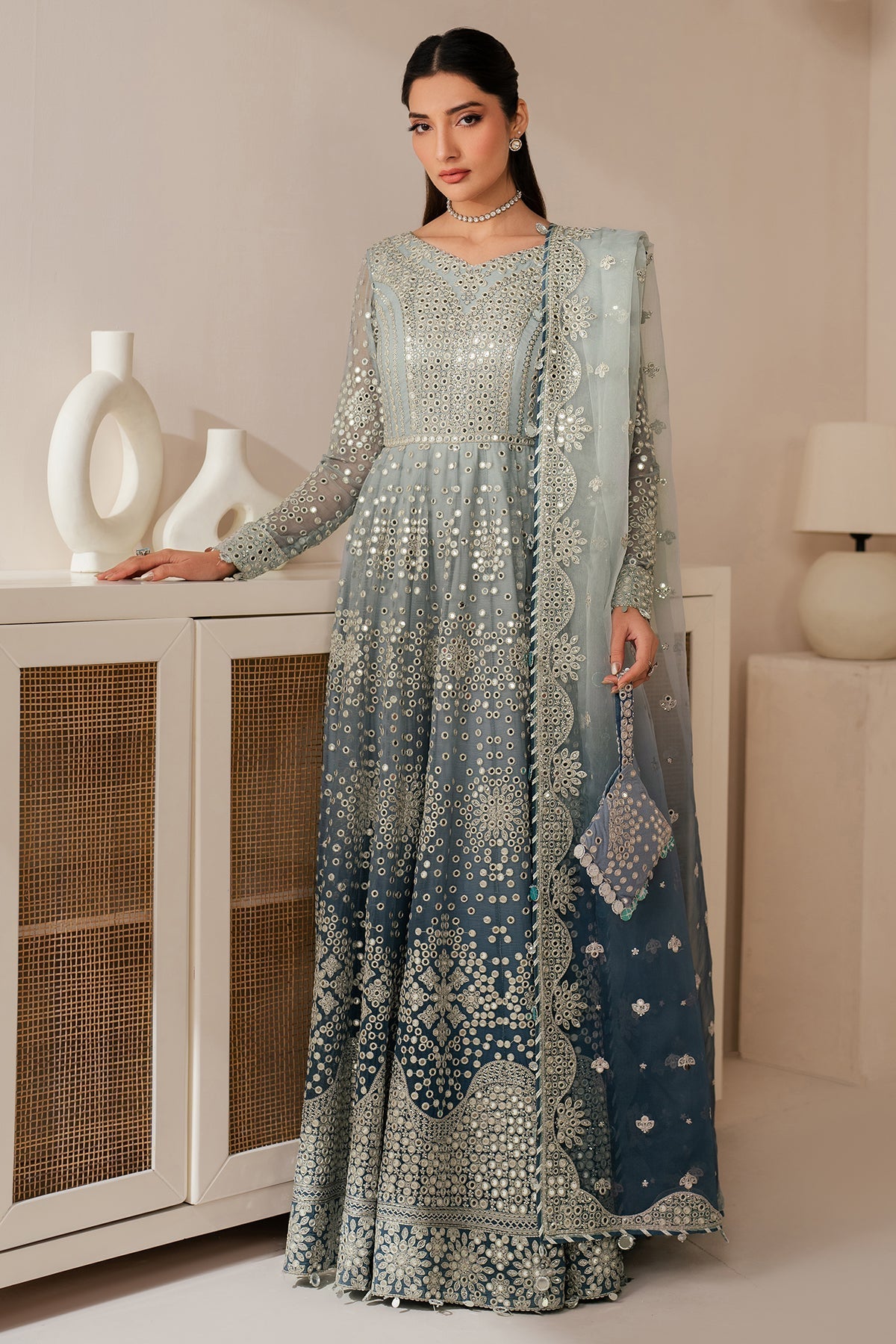 Jazmin UC-3116 Style — Mairaz Three-Piece Suit