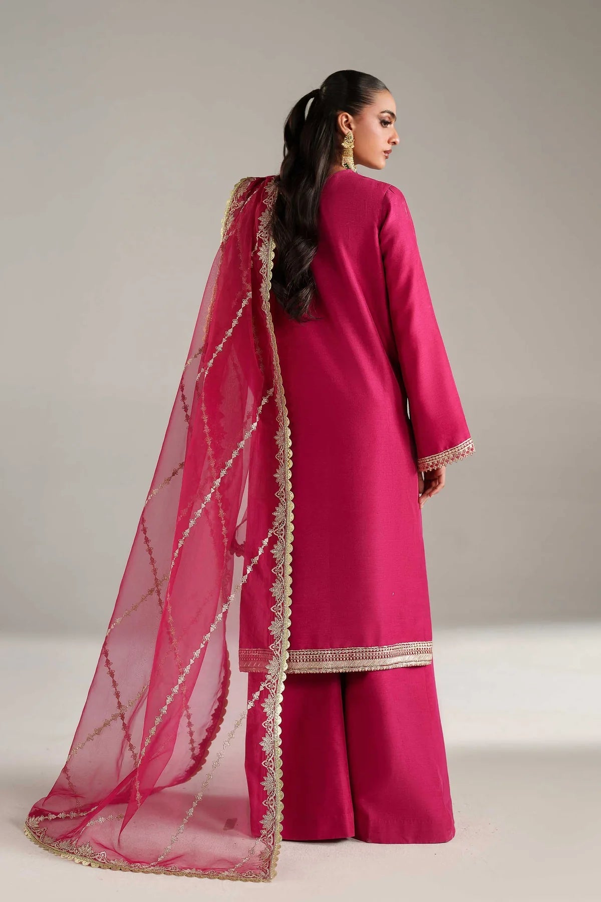 Akbar Aslam Inaya style — Mairaz Korean silk three-piece suit reference, view 3 of 4