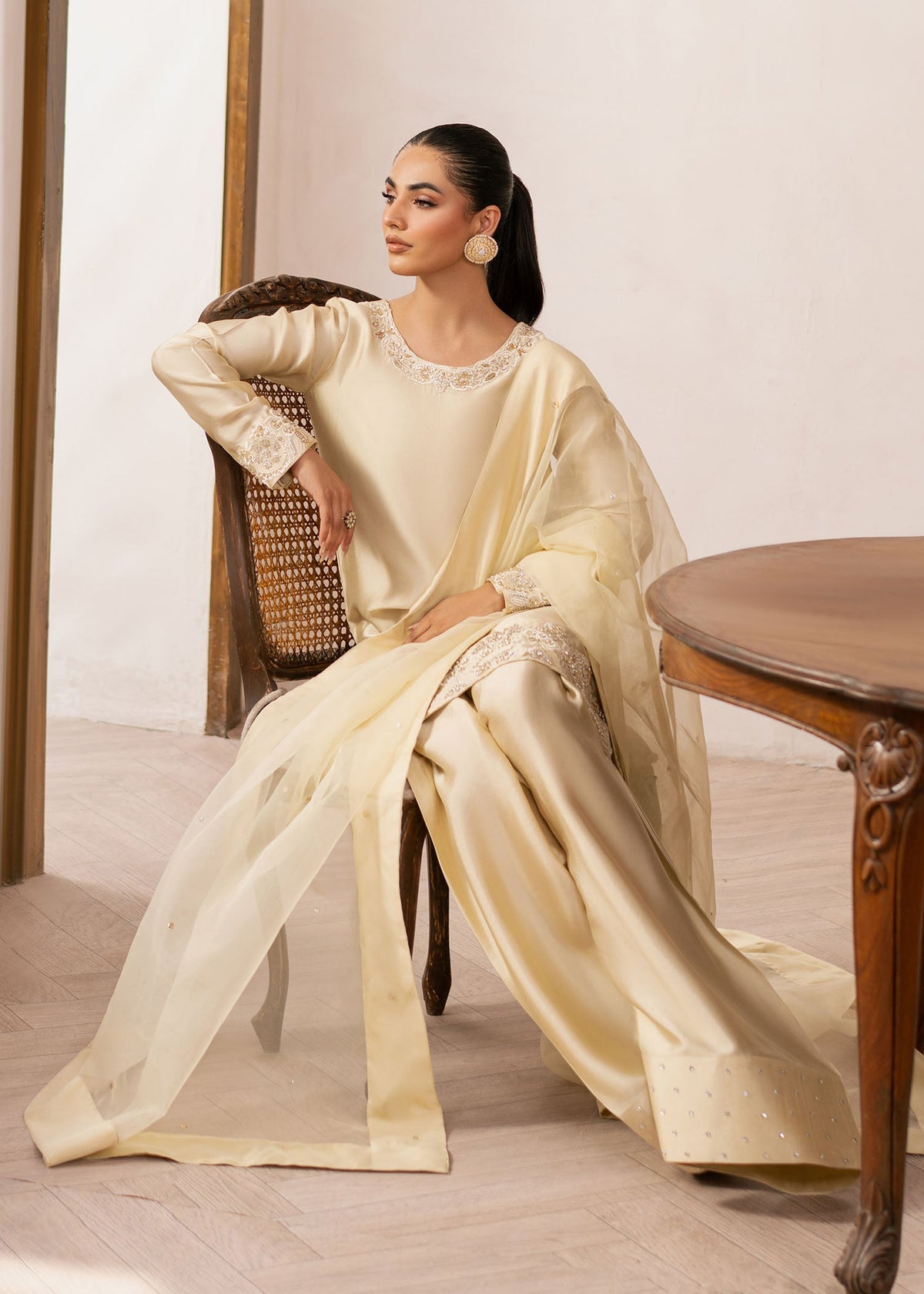 Eluna pale yellow shirt suit, reference outfit photograph 4 — Made by Mairaz reproduction