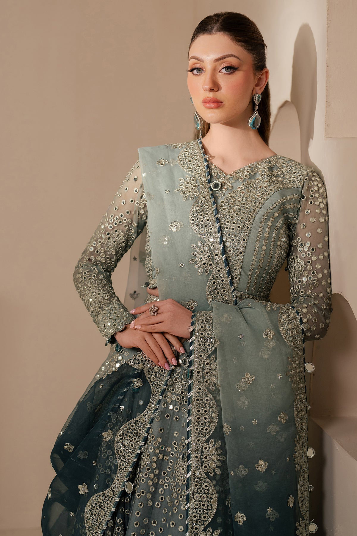 Jazmin UC-3115 Style — Mairaz Three-Piece Suit