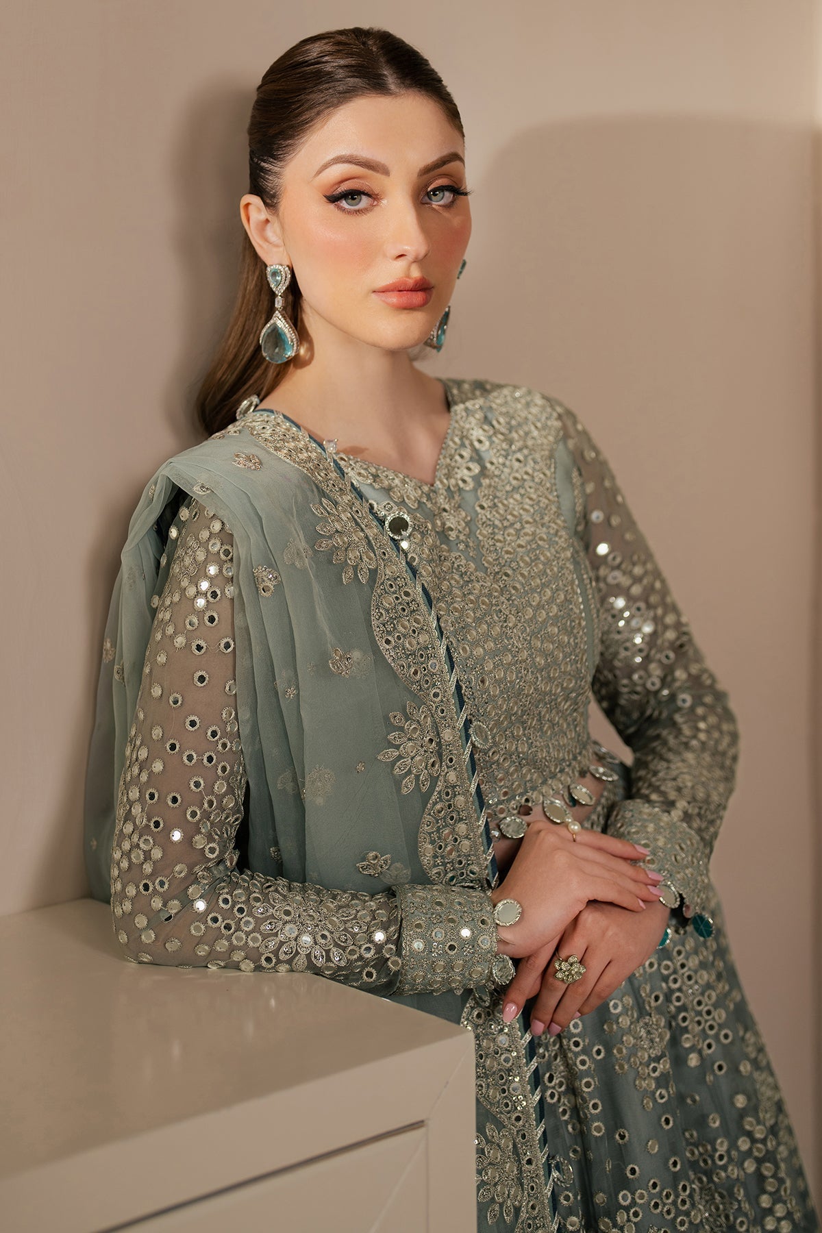 Jazmin UC-3115 Style — Mairaz Three-Piece Suit