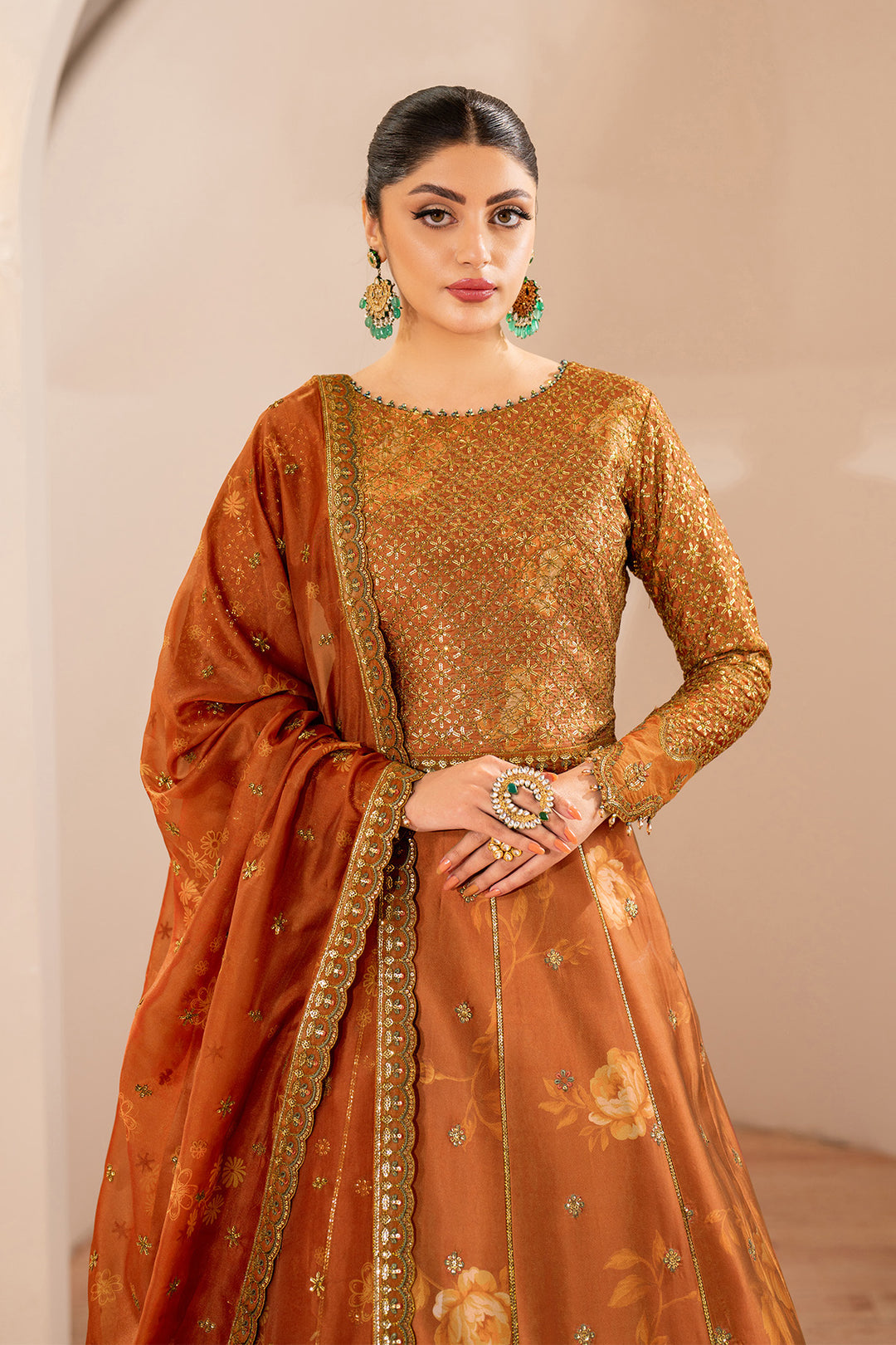 Alizeh AF-SS-2230-Vivara Style — Mairaz Three-Piece Suit