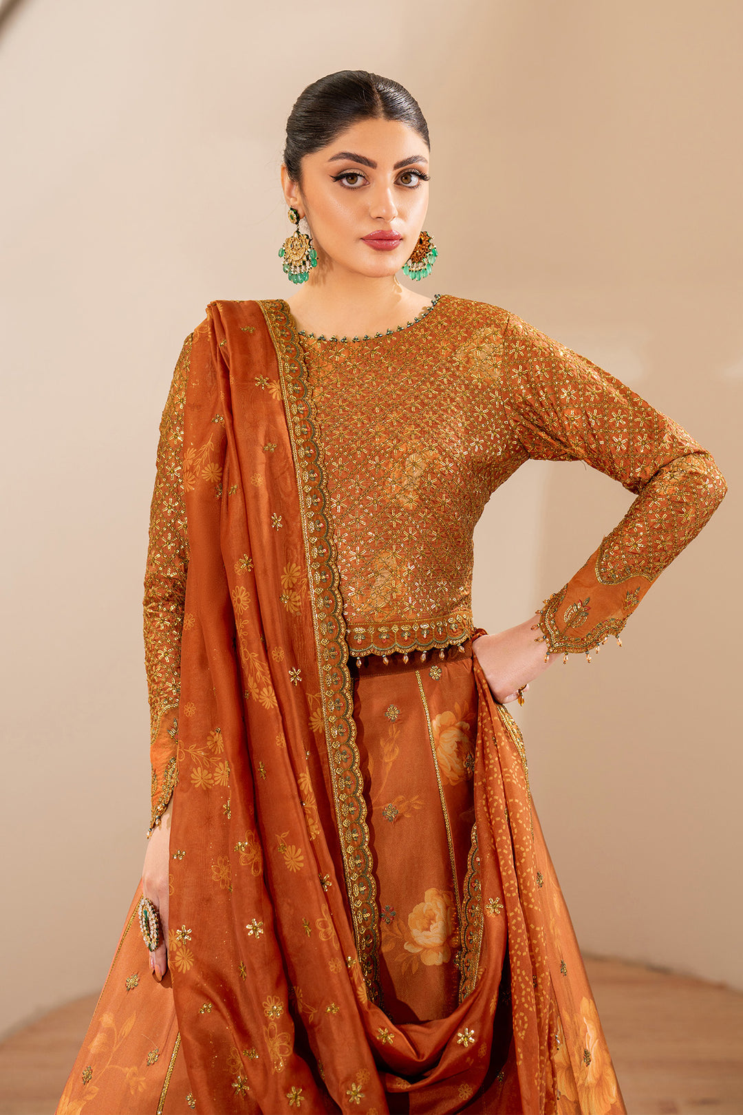 Alizeh AF-SS-2230-Vivara Style — Mairaz Three-Piece Suit