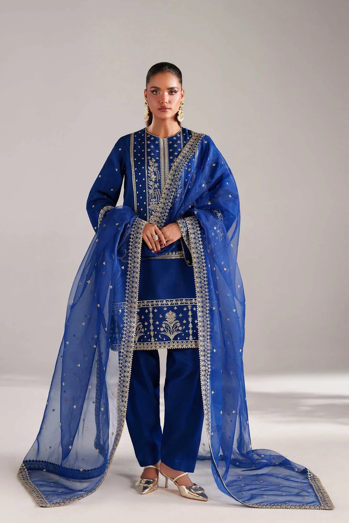 Akbar Aslam Nilam style — Mairaz Korean silk three-piece suit reference, view 1 of 5