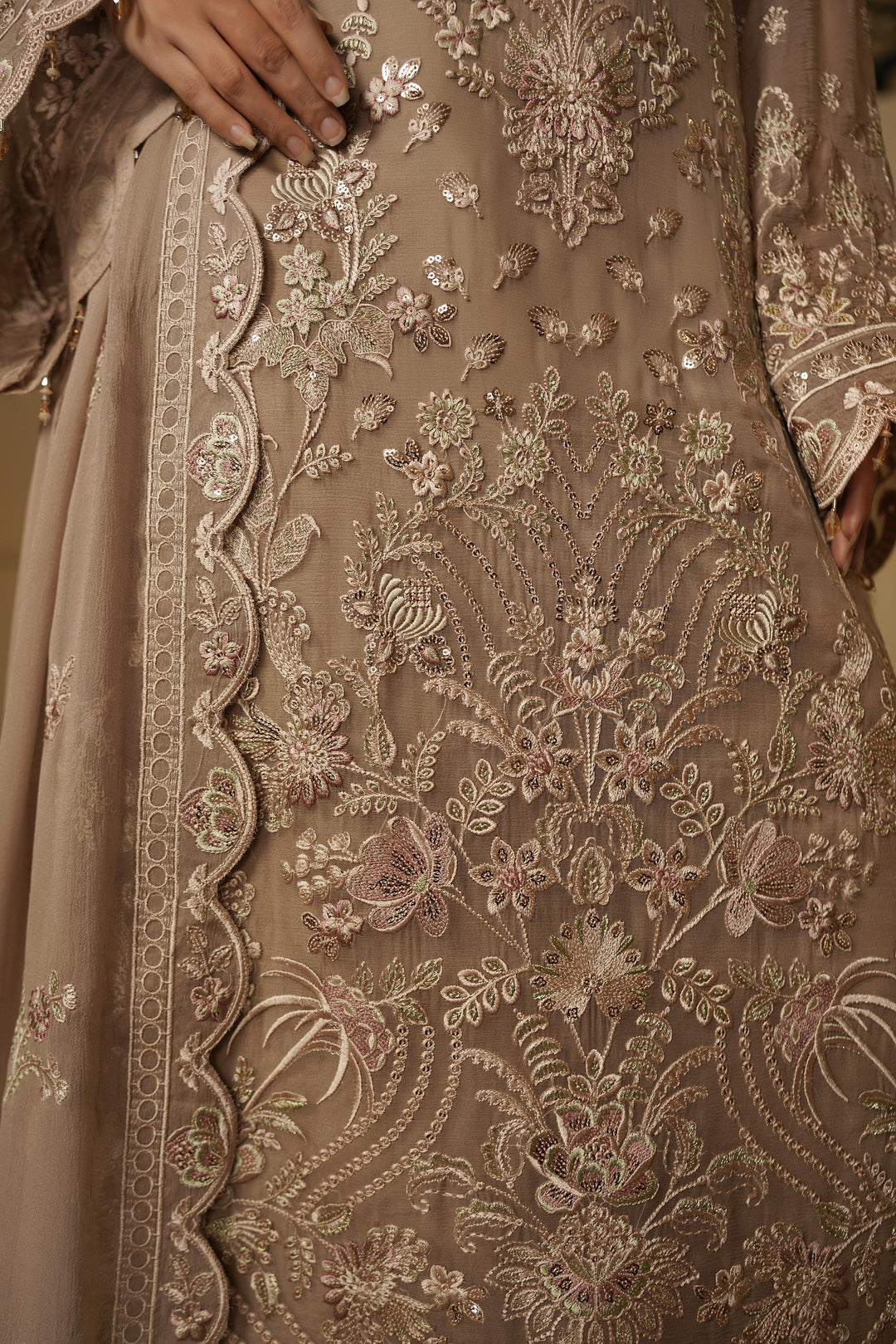 Maryams Manal-Arz-9004 Style — Mairaz Three-Piece Suit