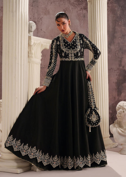 Novara Style — Mairaz Black Lehenga