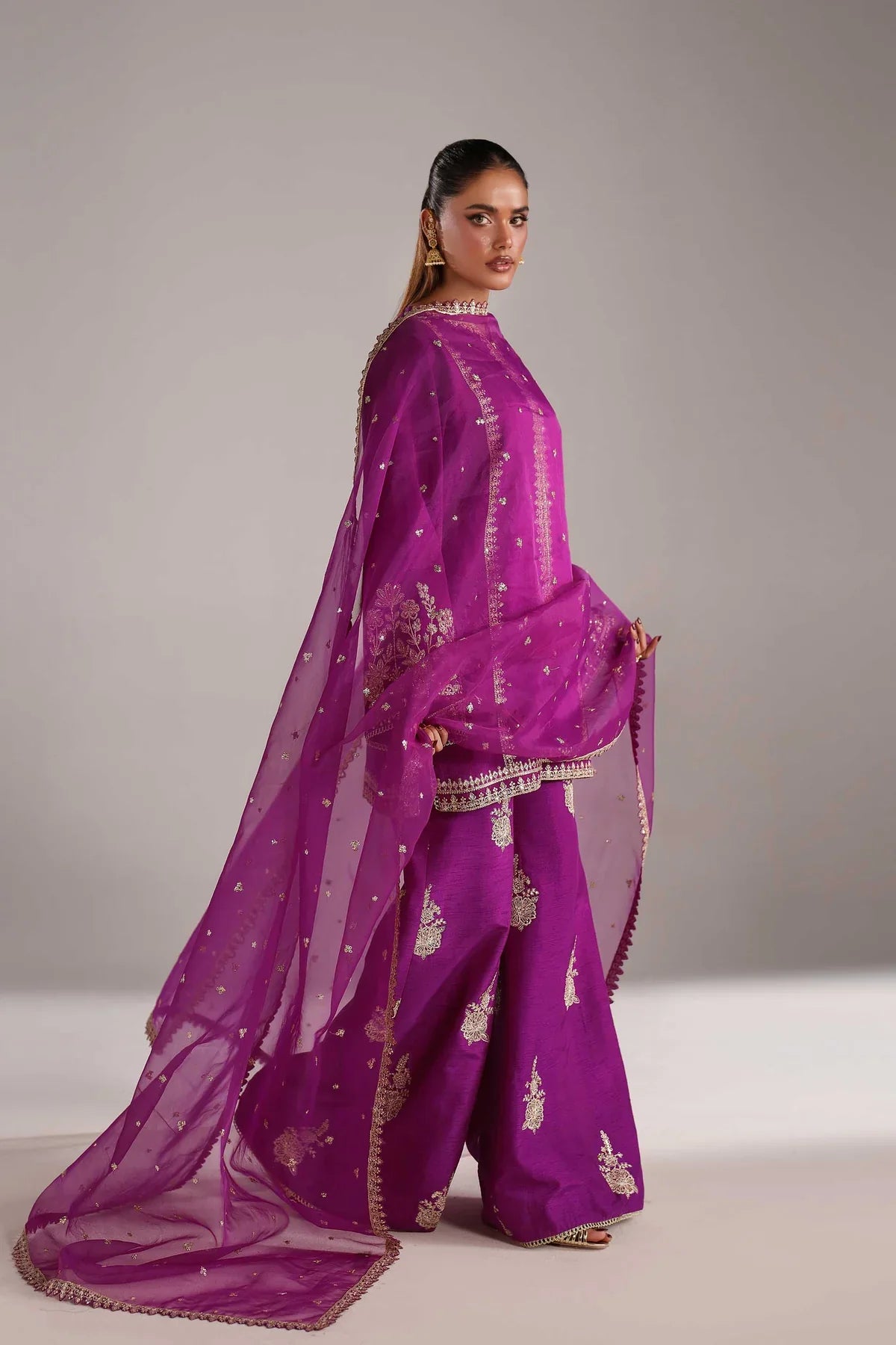 Akbar Aslam Shaffa Style — Mairaz Formal Ensemble