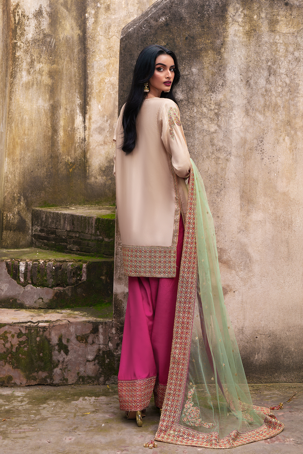 Saad Shaikh Sierra Style — Mairaz Skin Three-Piece Suit