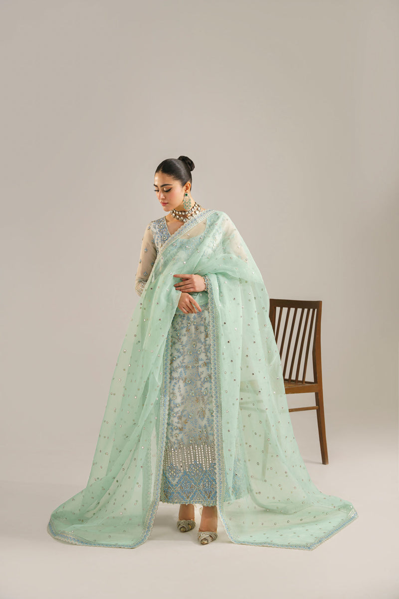 Akbar Aslam Nimira U-1535 Style — Mairaz Three-Piece Suit