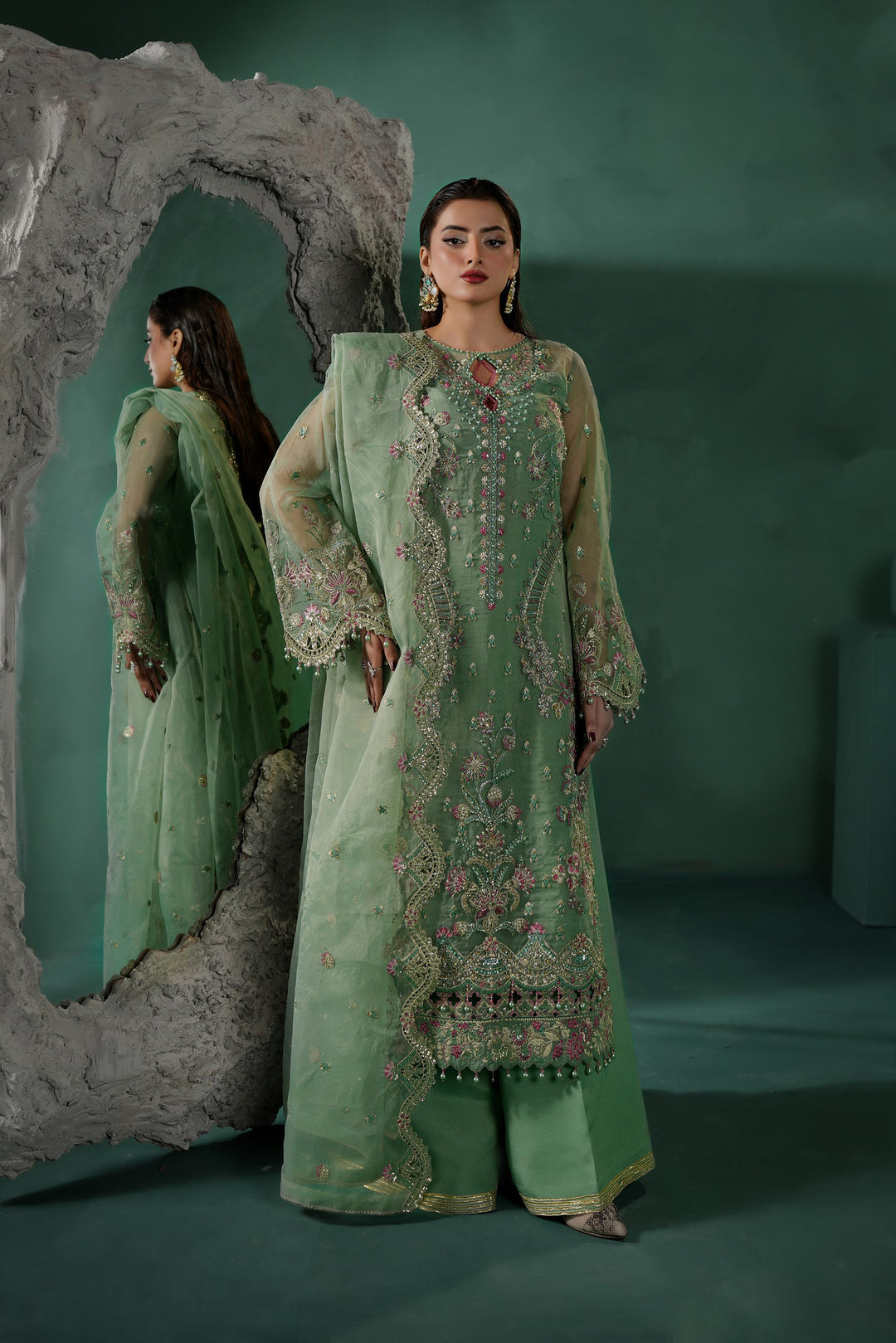 Maryams Zafeera Style — Mairaz Three-Piece Suit