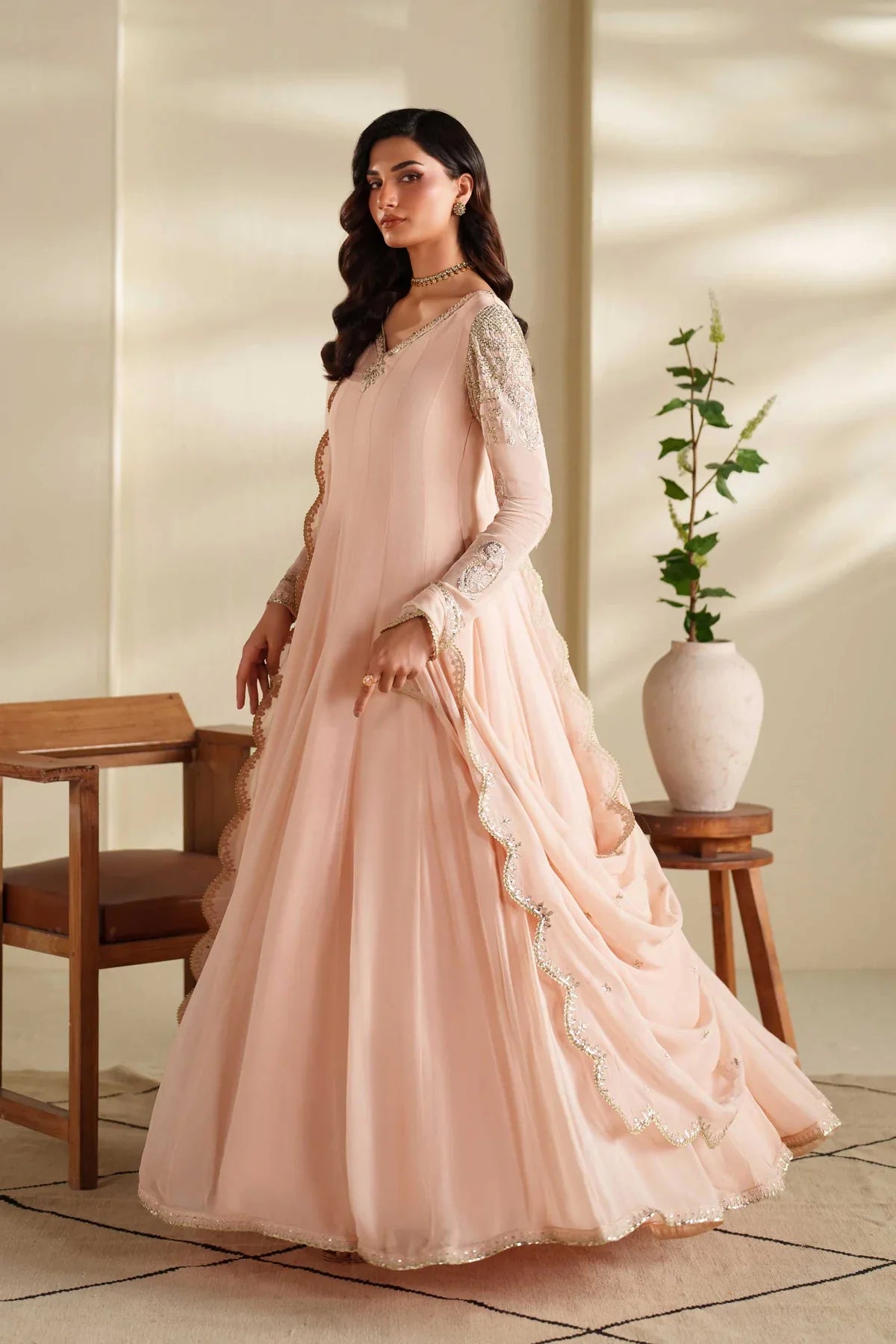 Akbar Aslam Nazie Style — Mairaz Ivory Salwar Kameez