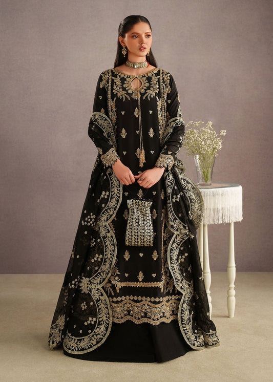 Leia Style — Mairaz Black Three-Piece Suit