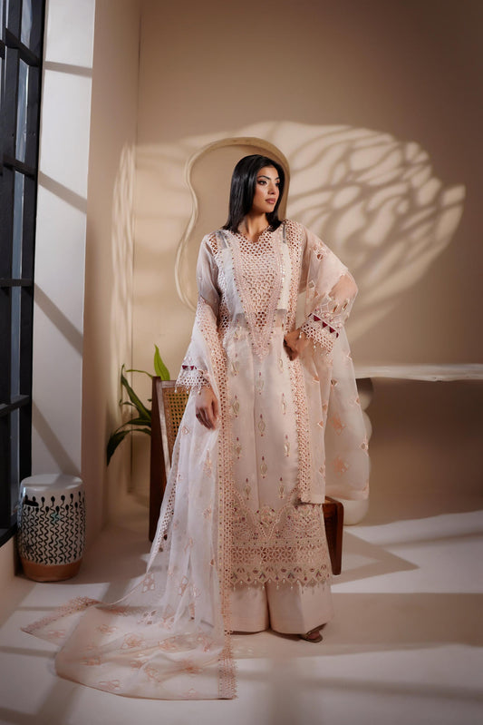 Maryams Samira-Nor-1404 Style — Mairaz Three-Piece Suit