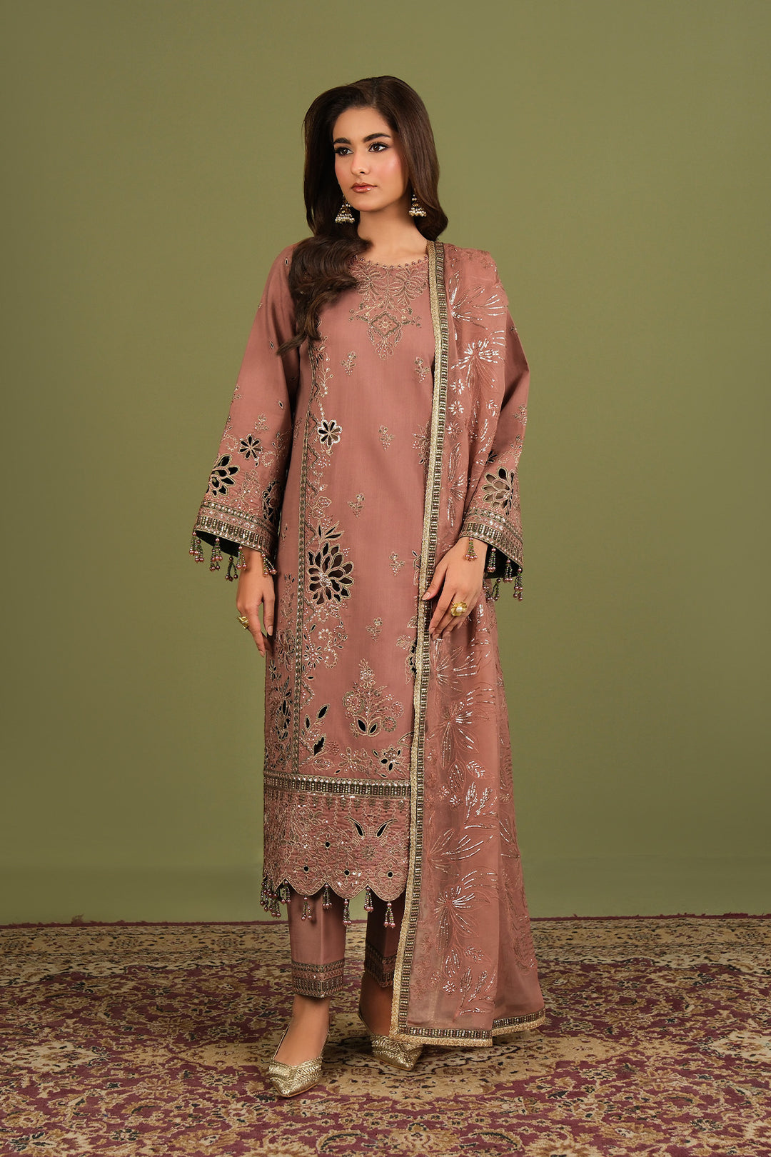 Alizeh Vesper Style — Mairaz Three-Piece Suit