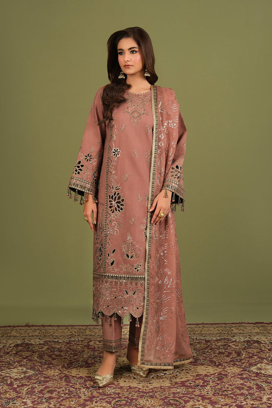 Alizeh Vesper Style — Mairaz Three-Piece Suit