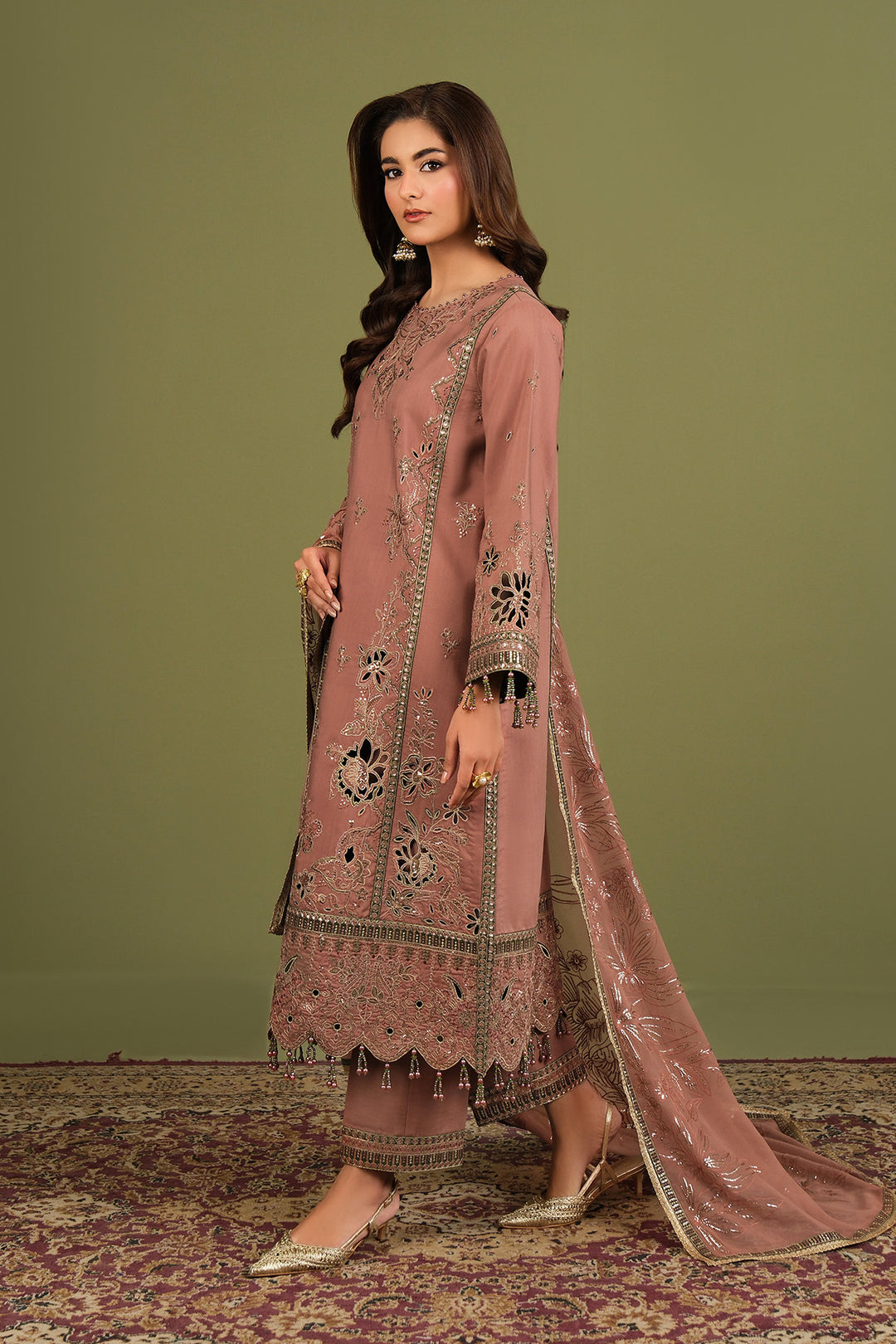 Alizeh Vesper Style — Mairaz Three-Piece Suit