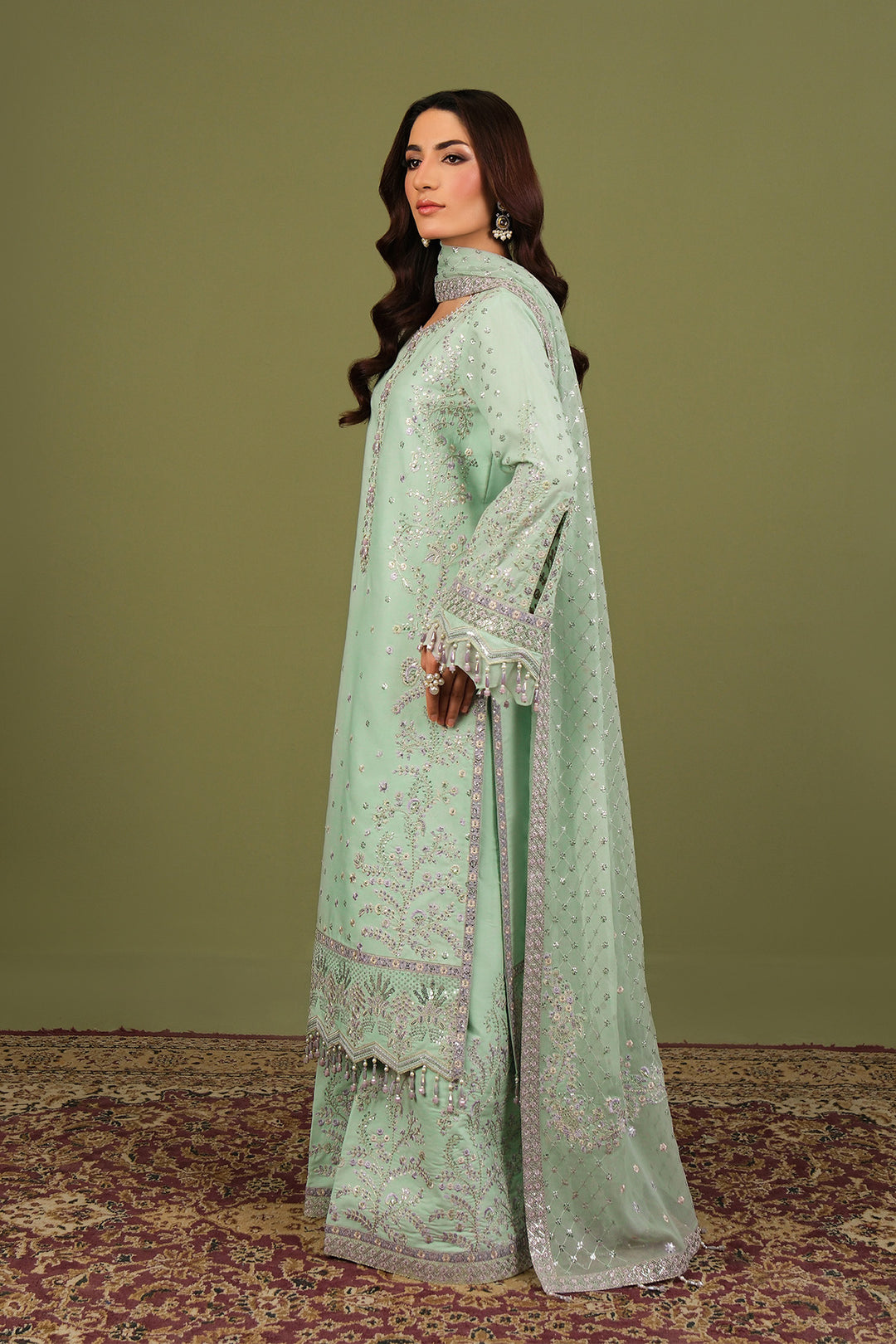 Alizeh AF-RS-15-Pearly Style — Mairaz Three-Piece Suit