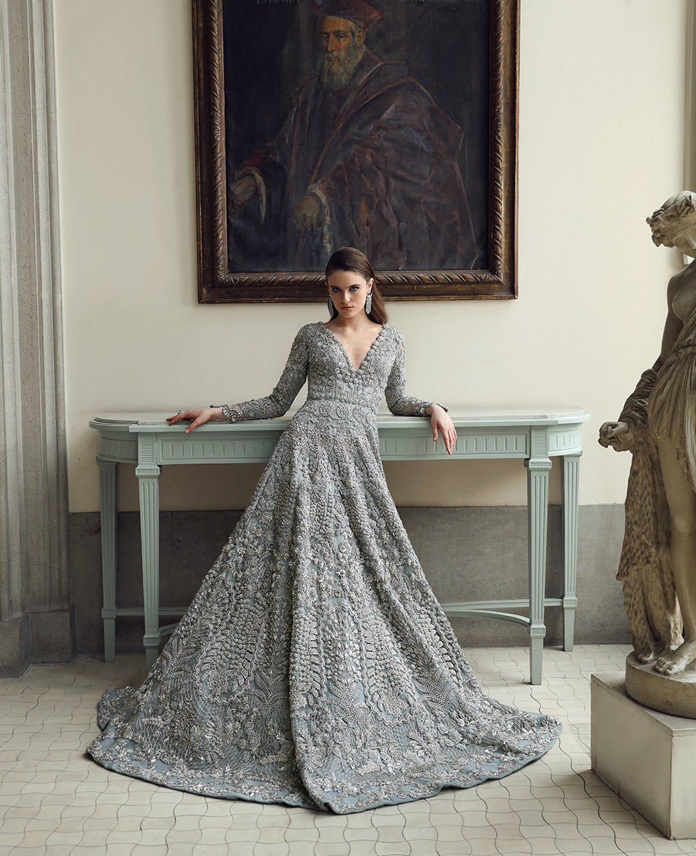 Republic Novella E-66 style — Mairaz silver grey gown reference, view 2 of 6