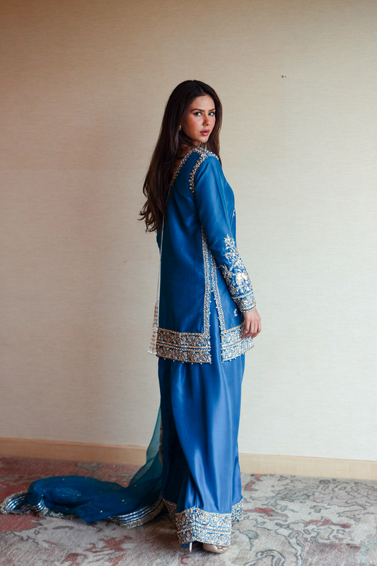 Erum Khan – Heer Style