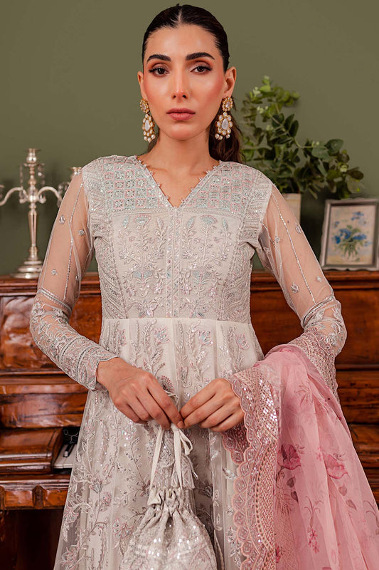 Farasha Isabel Style — Mairaz Three-Piece Suit