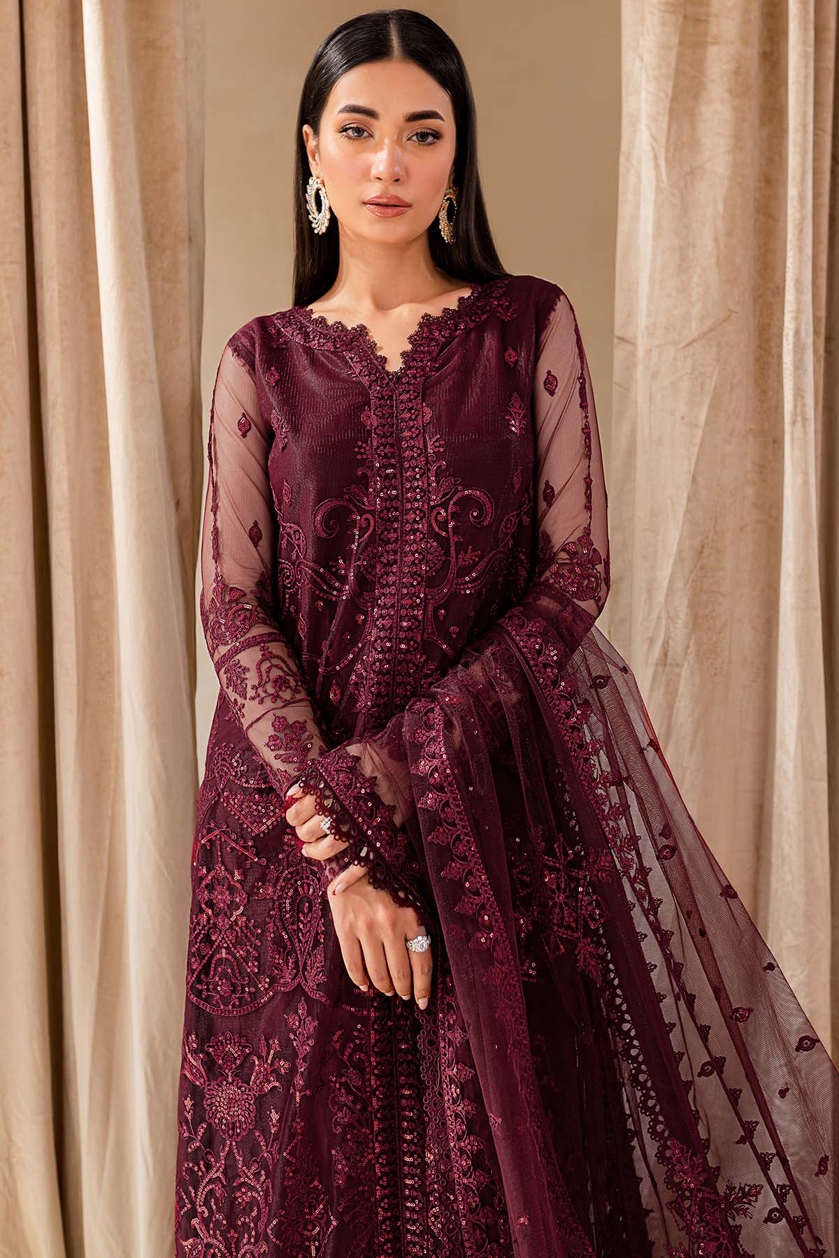 Farasha Cyra Style — Mairaz Three-Piece Suit