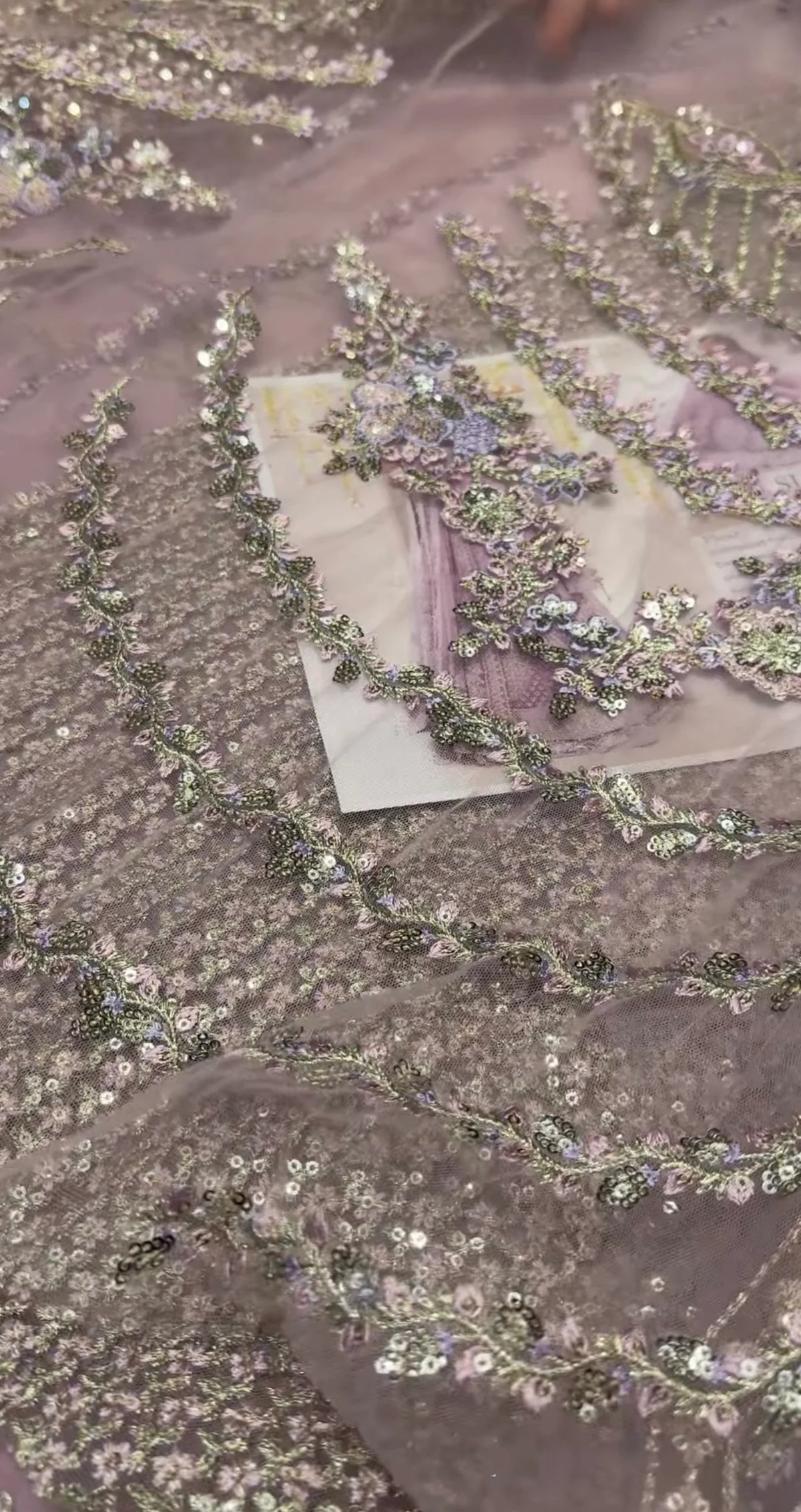 Faiza Saqlain – Pinar Style, lehenga panel embroidery detail