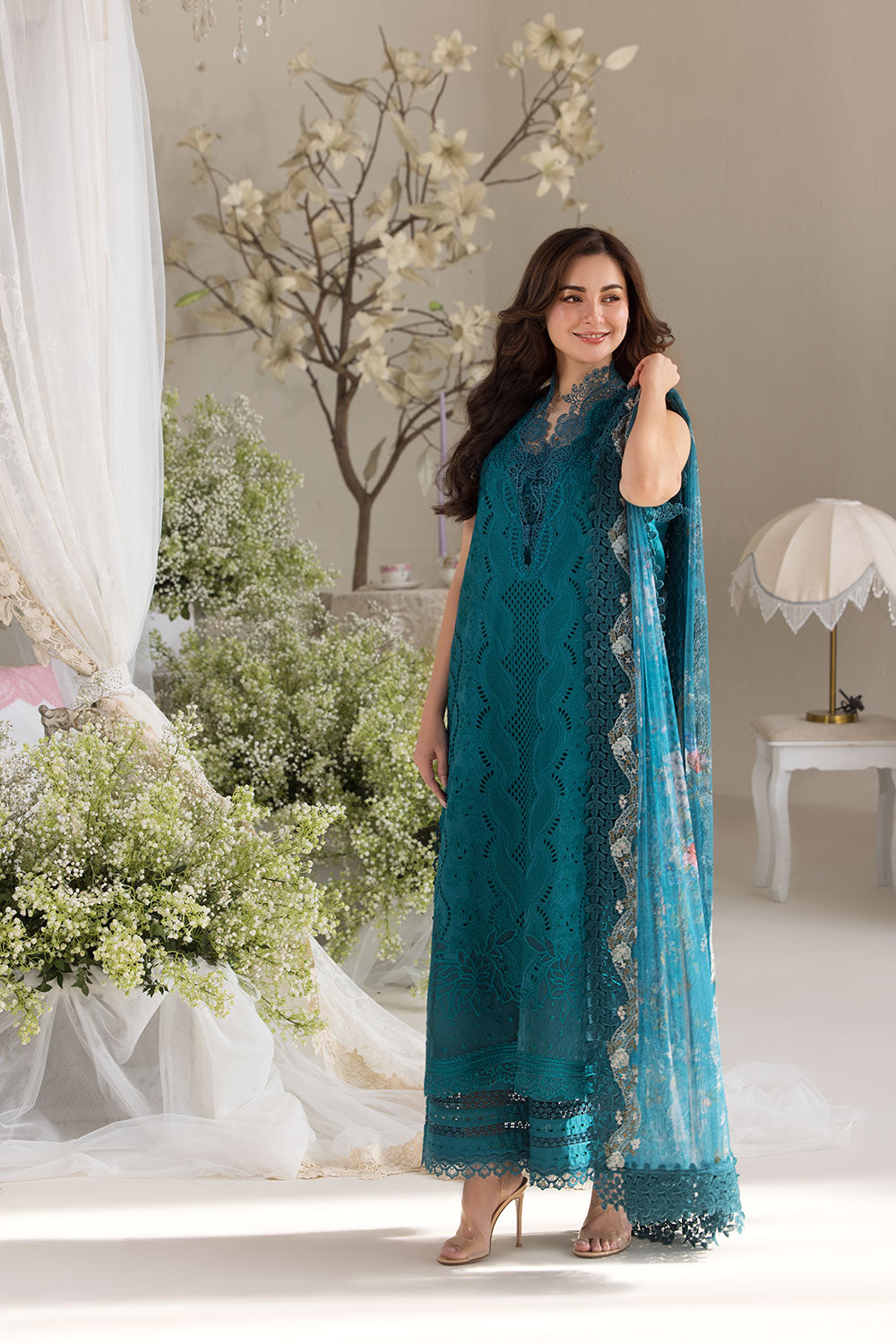 Sobia Nazir – L25-2A Style
