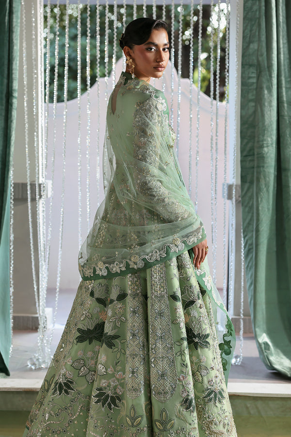 Soraya Lirien Style — Mairaz Mint Green Three-Piece Suit