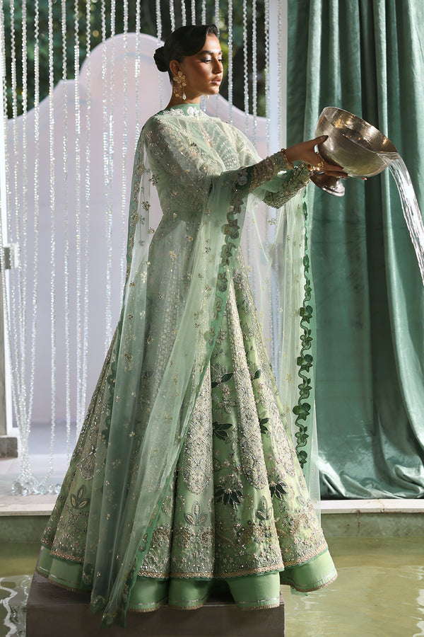Soraya Lirien Style — Mairaz Mint Green Three-Piece Suit