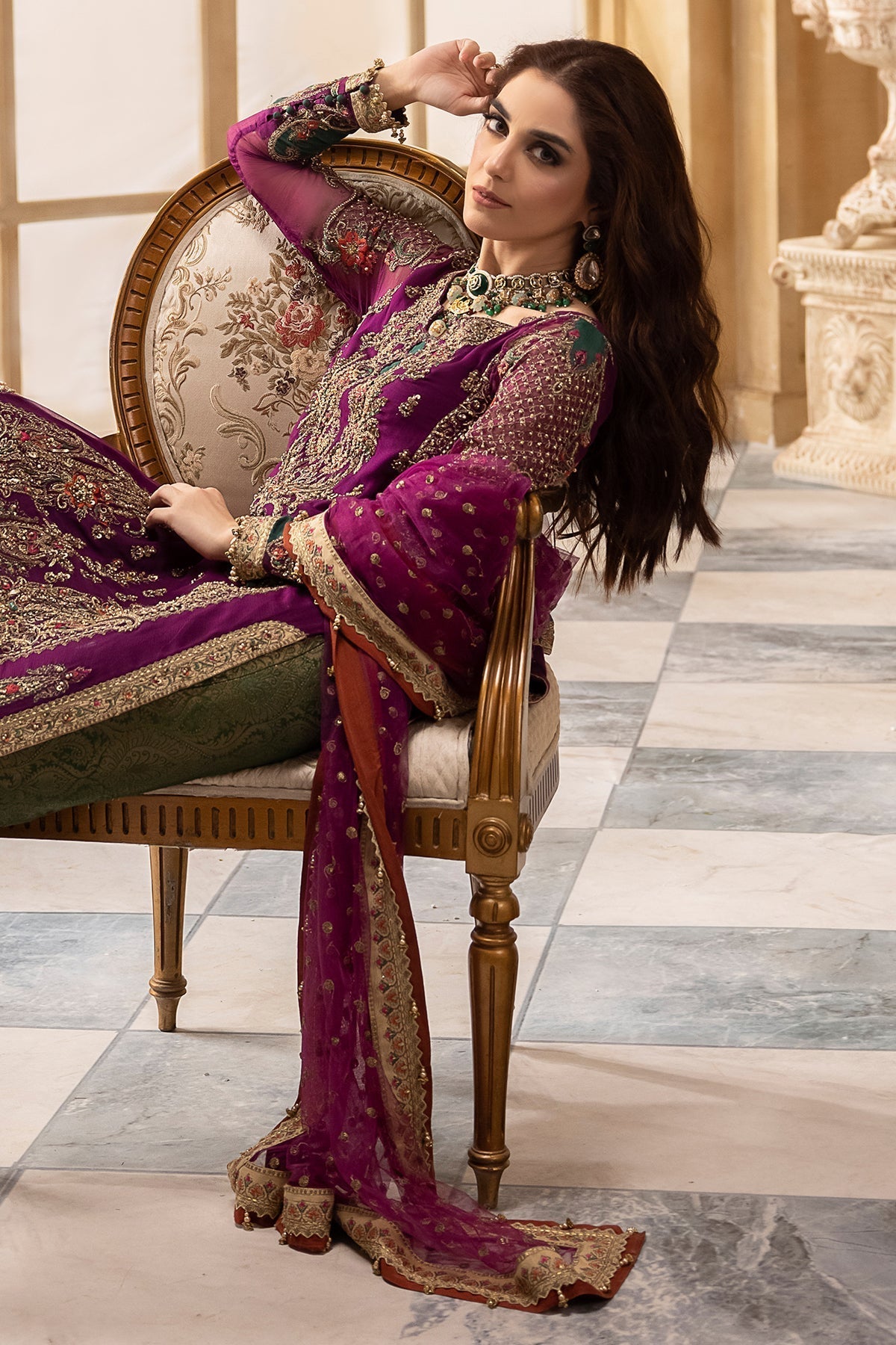 Charizma Dastan-e-Jashan DJR6-03 magenta outfit view