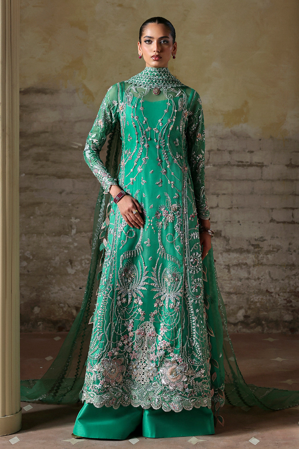 Soraya Maristella Style — Mairaz Three-Piece Suit