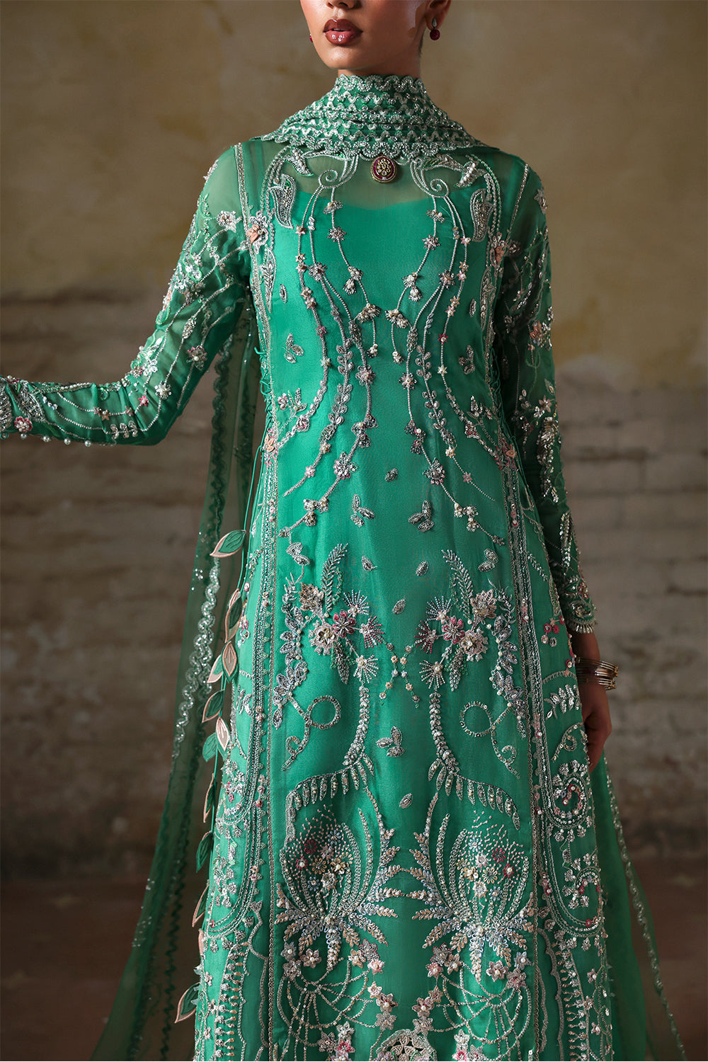 Soraya Maristella Style — Mairaz Three-Piece Suit
