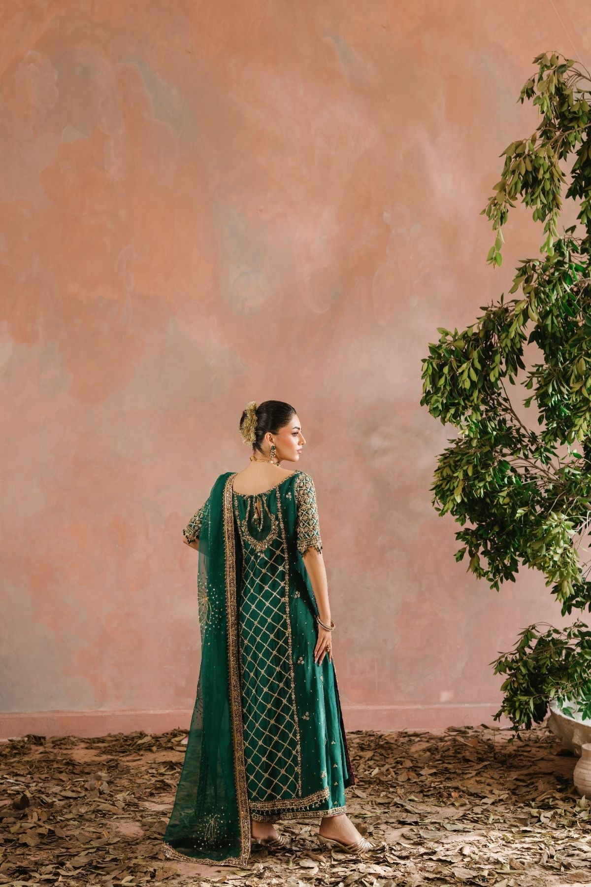 Sehrish Nadeem Mehrma Style — Mairaz Three-Piece Suit