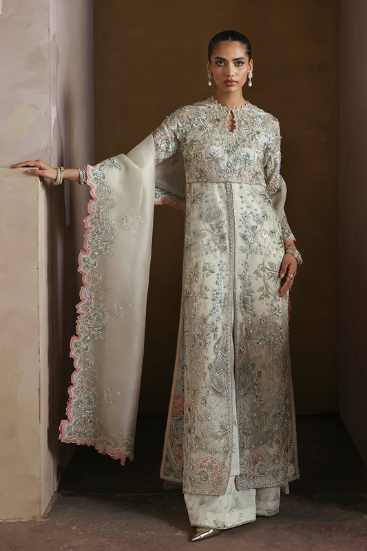 Sehrish Nadeem – Novara Style