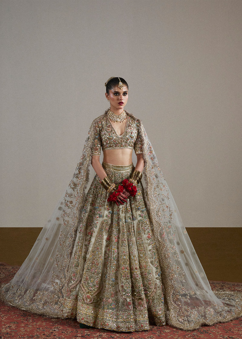 Hussain Rehar Sawara Style by Mairaz, ivory wedding formal front view